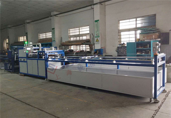 地?zé)崮と詣?dòng)<a href=http://m.ekeke.cn/ target=_blank class=infotextkey>熱合機(jī)</a>